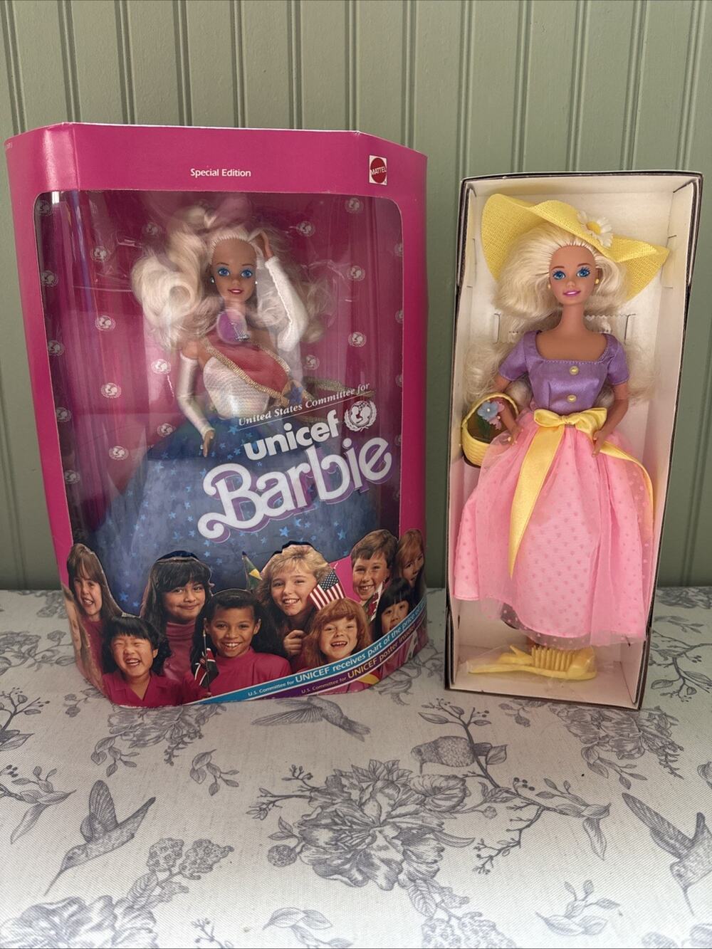 UNICEF Barbie Doll Blonde Special Edition 1989 Mattel 1920 Spring Blossom 1995